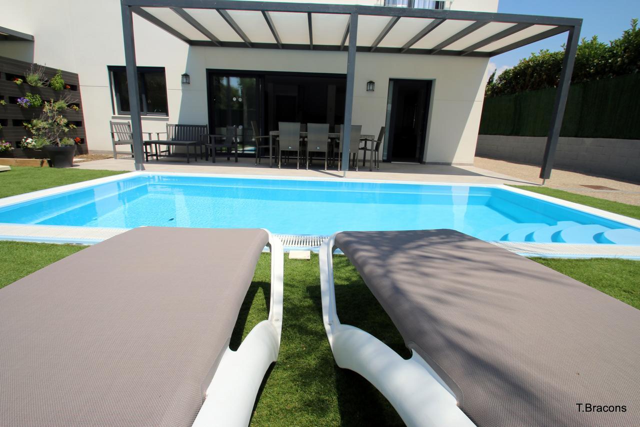 Villa Milos Cambrils Kültér fotó