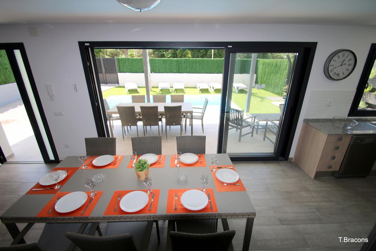 Villa Milos Cambrils Kültér fotó