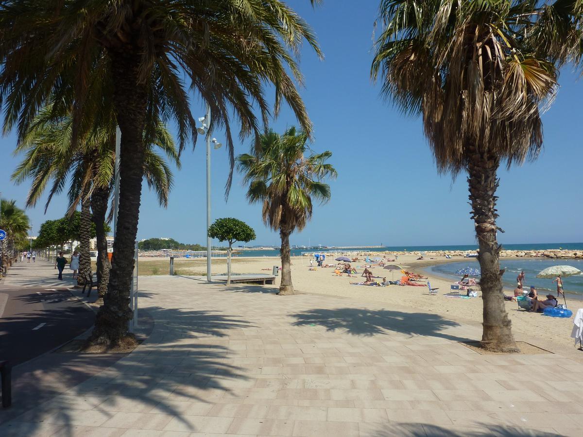 Villa Milos Cambrils Kültér fotó
